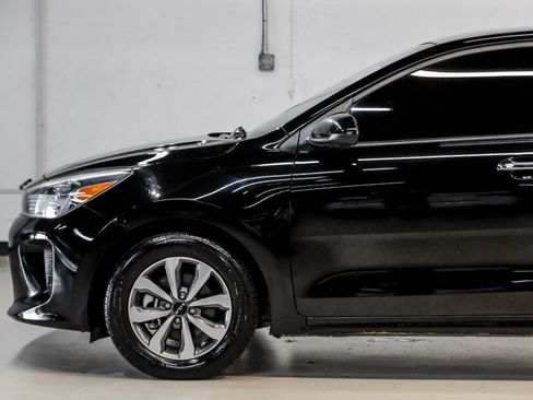 Used 2023 Kia Rio S w/ Technology Package FWD image 12