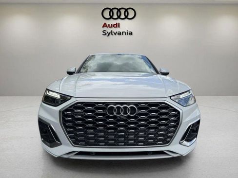 Certified 2025 Audi Q5 2.0T Premium Plus w/ Premium Plus Package AWD/4WD image 2