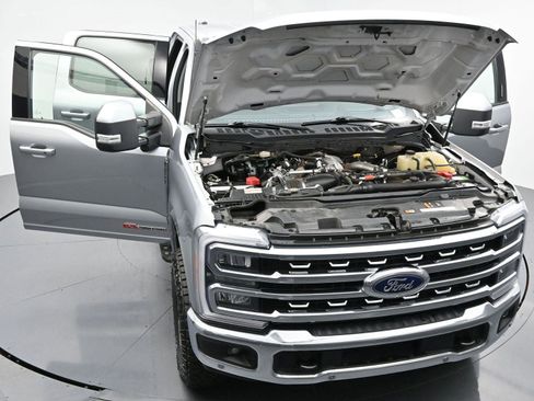 Used 2023 Ford F250 Lariat w/ Lariat Ultimate Package image 47