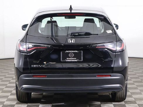 Used 2023 Honda HR-V LX image 4