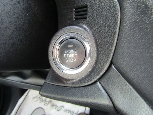 Used 2025 Subaru Outback Limited AWD/4WD image 31
