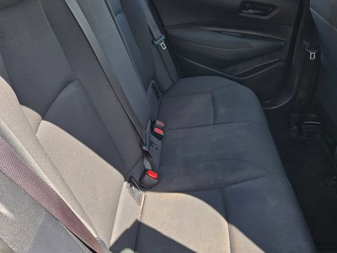 Used 2022 Toyota Corolla LE FWD image 40