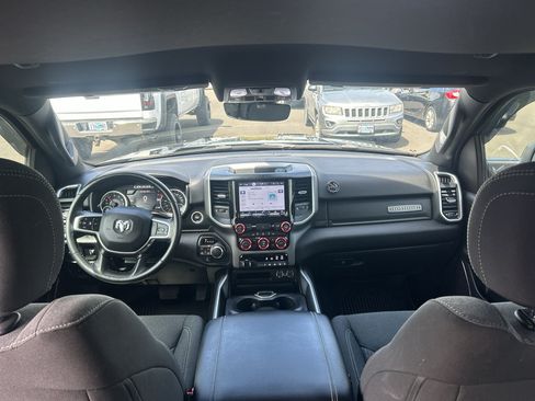 Used 2022 RAM 1500 Big Horn AWD/4WD image 13