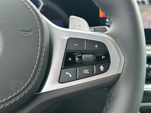 New 2026 BMW X5 xDrive40i w/ M Sport Package image 32