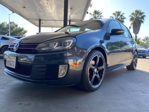 Used 2010 Volkswagen GTI 4-Door FWD image 2