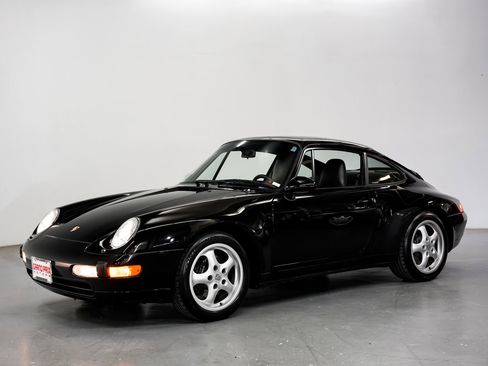 Used 1995 Porsche 911 Carrera RWD image 6