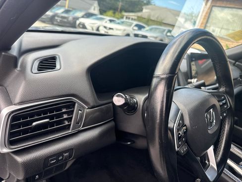 Used 2019 Honda Accord Sport image 15