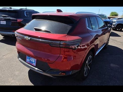 Used 2024 Chevrolet Equinox EV LT w/ Active Safety Package 3 image 2