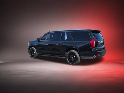 Certified 2023 GMC Yukon XL SLE AWD/4WD image 6