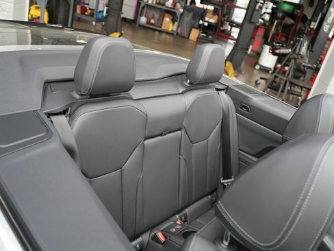 Used 2024 BMW 430i Convertible w/ Convenience Package image 34