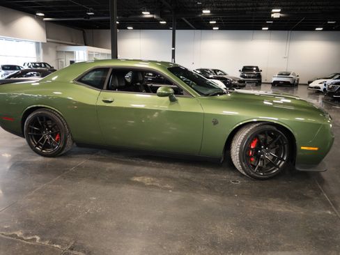 Used 2023 Dodge Challenger SRT Hellcat image 8
