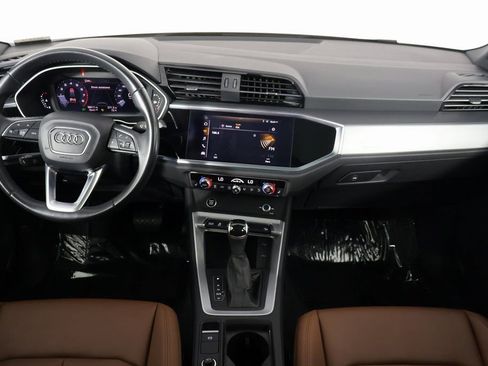 Used 2021 Audi Q3 2.0T Premium image 8