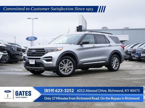 Used 2020 Ford Explorer XLT w/ Equipment Group 202A image 1