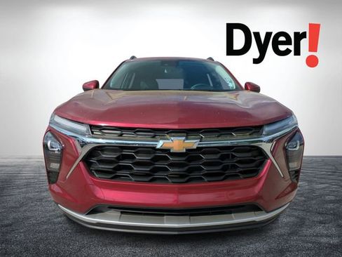 Used 2024 Chevrolet Trax LT w/ Driver Confidence Package image 8