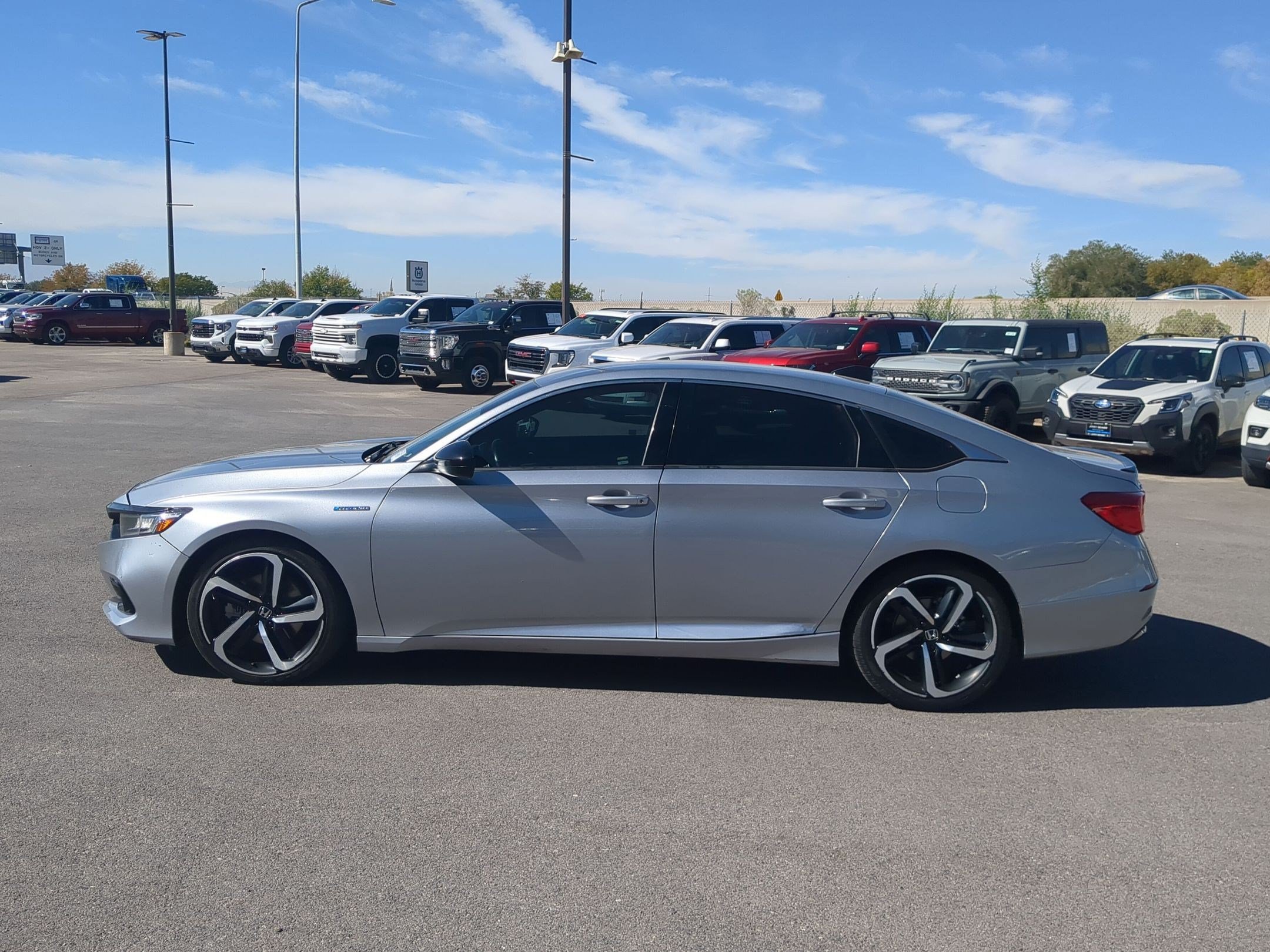 Used 2022 Honda Accord Sport image 2