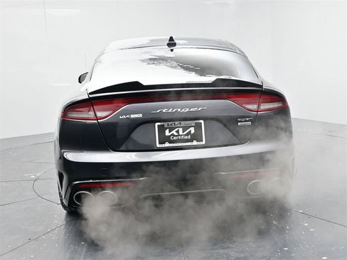 Certified 2022 Kia Stinger GT2 image 7