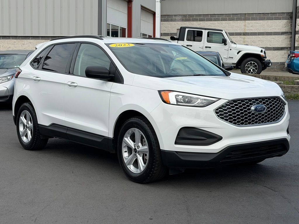Used 2023 Ford Edge SE AWD/4WD image 1