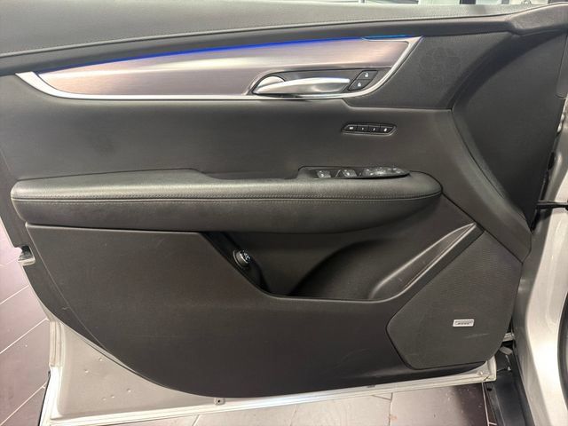 Used 2019 Cadillac XT5 Premium Luxury FWD image 10