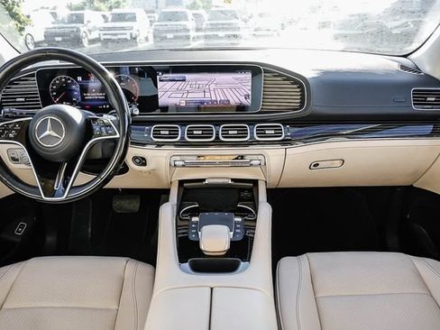 Used 2024 Mercedes-Benz GLE 450 4MATIC image 12