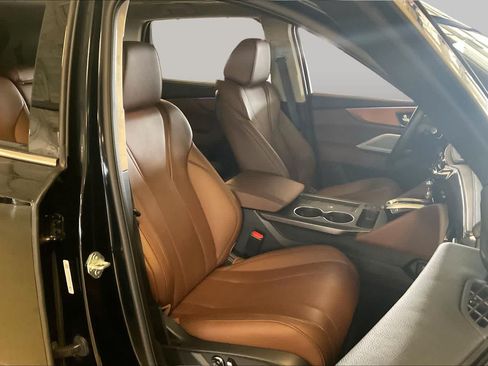Used 2025 Acura MDX FWD w/ Technology Package image 8