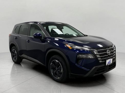 Certified 2025 Nissan Rogue SV image 1