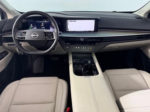 Used 2025 Nissan Murano SL w/ Cargo Package image 11