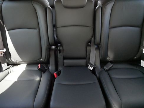 Certified 2026 Honda Odyssey EX-L image 13