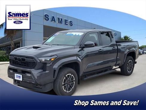 Used 2024 Toyota Tacoma TRD Sport w/ TRD Sport Upgrade Package image 1