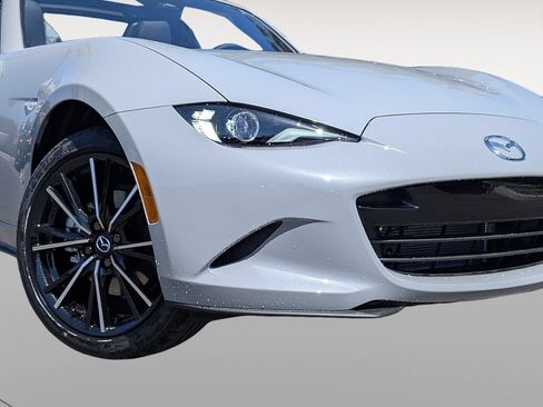 New 2026 MAZDA MX-5 Miata RF Grand Touring w/ Weather Package RWD image 5