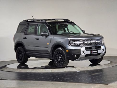 New 2025 Ford Bronco Sport Badlands w/ Badlands Tech Package image 2