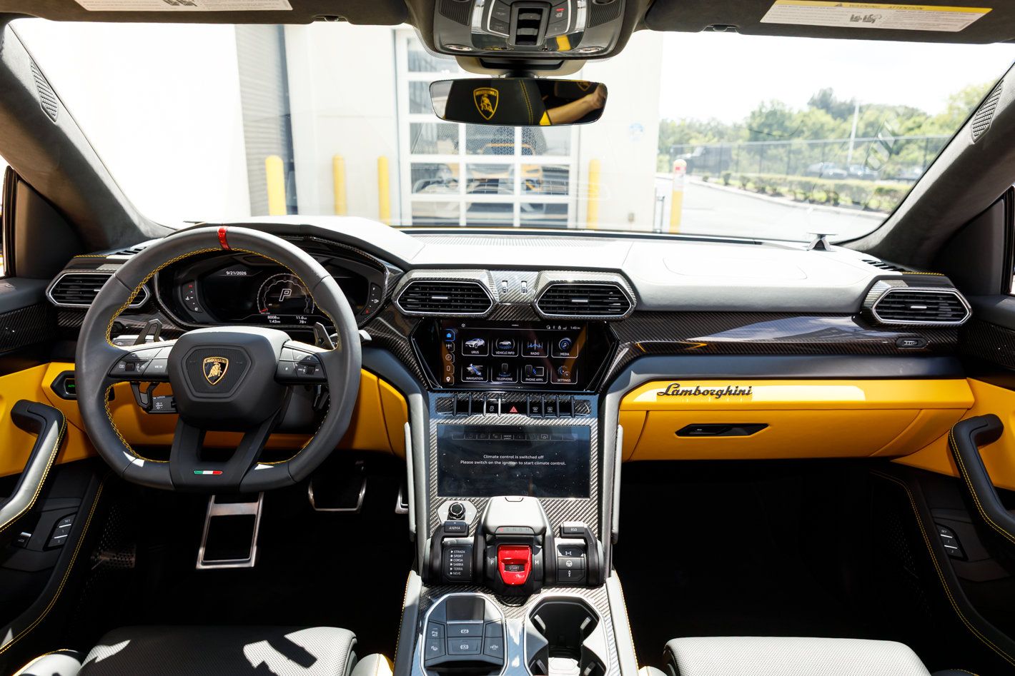 Used 2024 Lamborghini Urus S AWD/4WD image 40