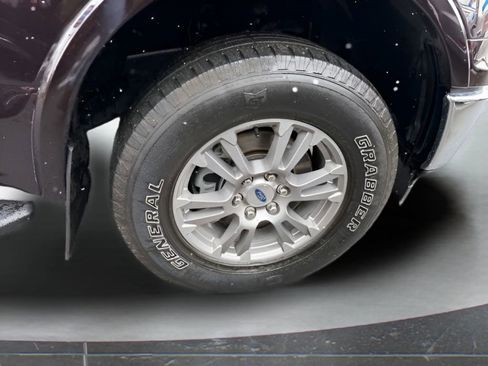 Used 2020 Ford F150 Lariat image 16