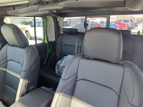 New 2026 Jeep Gladiator Sport image 12