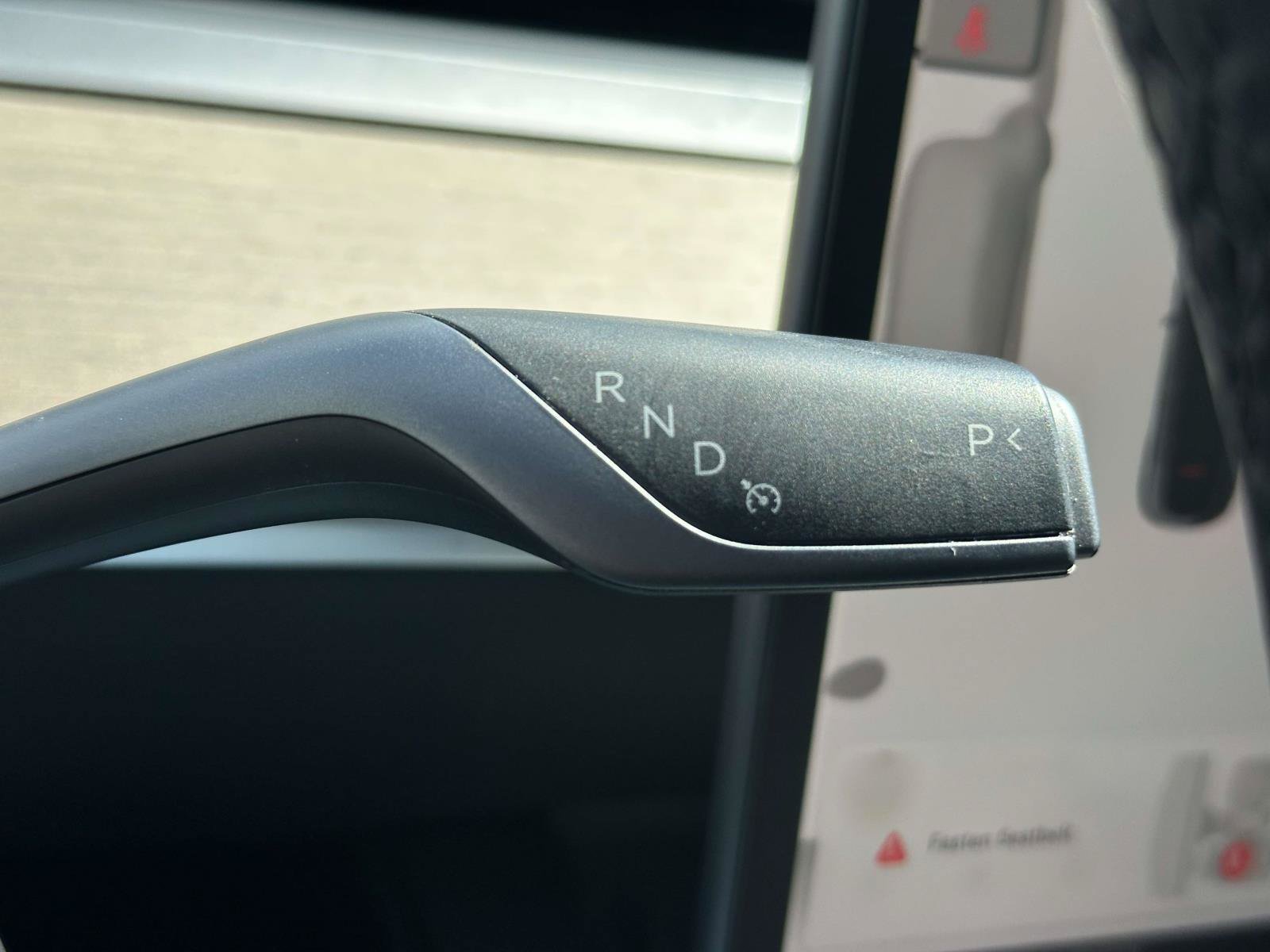 Used 2023 Tesla Model Y Long Range AWD/4WD image 26