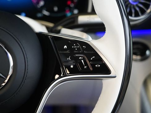 New 2026 Mercedes-Benz Maybach SL 680 image 22