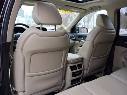 Used 2017 Acura MDX V6 SH-AWD with Technology Pack image 13