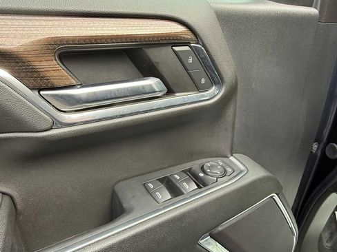 Used 2024 Chevrolet Silverado 1500 LT image 13