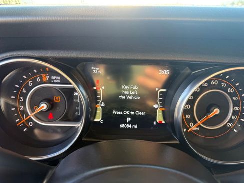 Used 2021 Jeep Gladiator Overland w/ Popular Equipment Package image 15