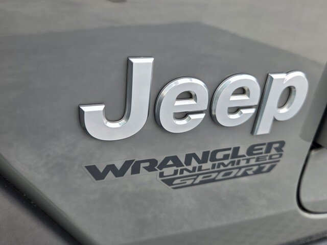 Used 2018 Jeep Wrangler Unlimited Sport S AWD/4WD image 33