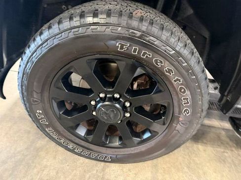 Certified 2024 RAM 2500 Big Horn w/ Night Edition AWD/4WD image 37