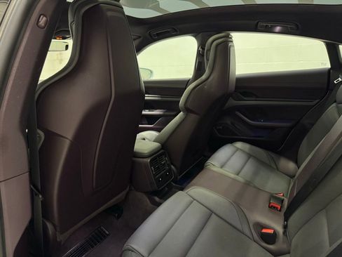 Used 2024 Porsche Taycan 4S image 30