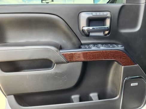 Used 2017 GMC Sierra 1500 SLT image 23