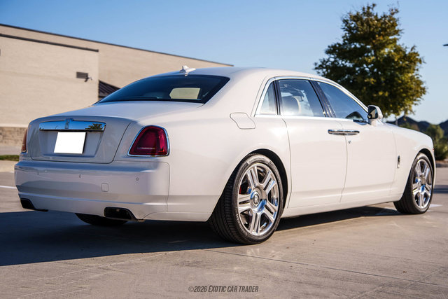 Used 2013 Rolls-Royce Ghost RWD image 7