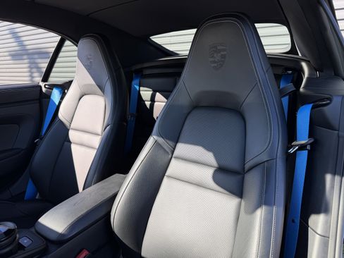 Certified 2023 Porsche 911 Carrera GTS image 5