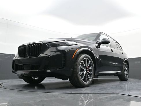 New 2026 BMW X5 xDrive50e w/ M Sport Package image 24