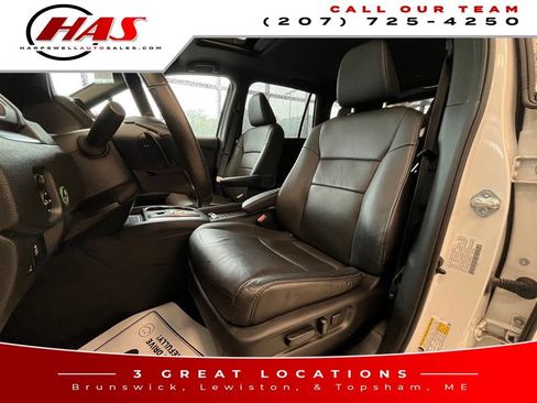 Used 2023 Honda Passport EX-L image 10