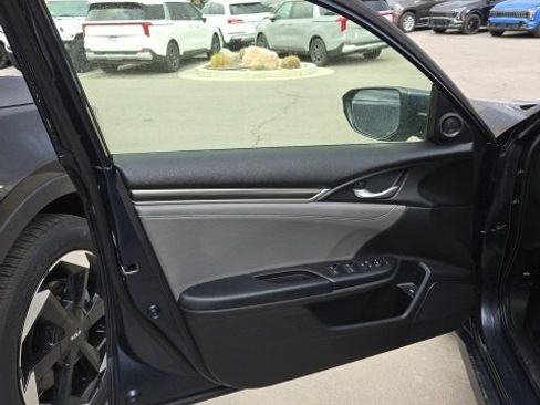 Used 2019 Honda Civic EX-L image 8