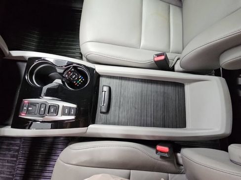 Used 2021 Honda Pilot Touring image 23