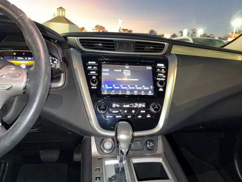 Certified 2018 Nissan Murano Platinum image 21