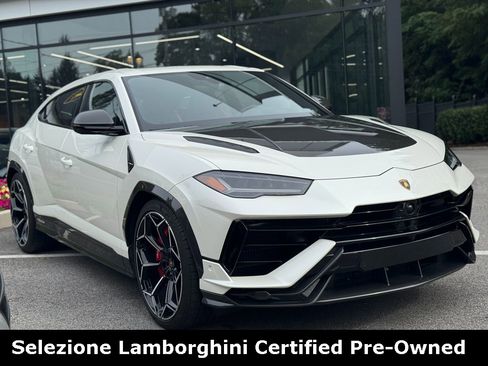 Used 2024 Lamborghini Urus Performante image 3